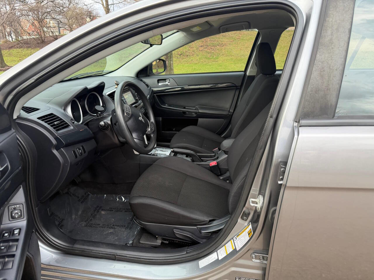 Used 2017 Mitsubishi Lancer ES image 16