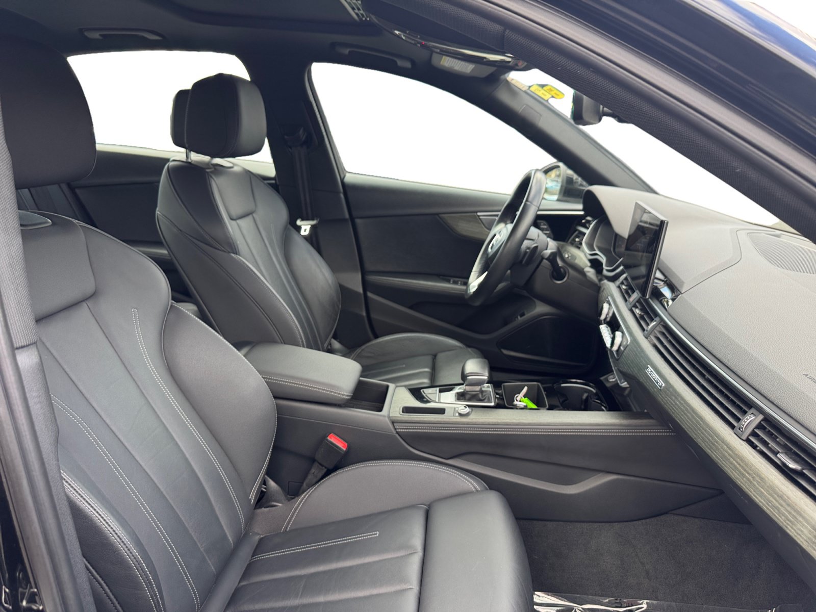 Used 2021 Audi A4 2.0T Premium Plus w/ Premium Plus Package AWD/4WD image 15