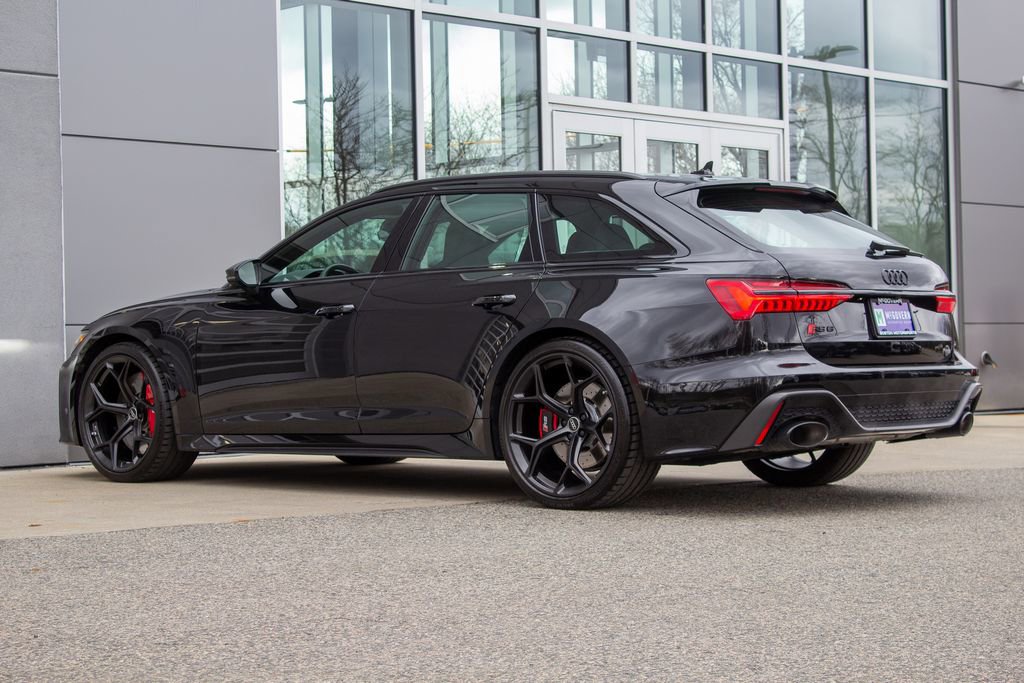 Used 2025 Audi RS 6 performance image 8