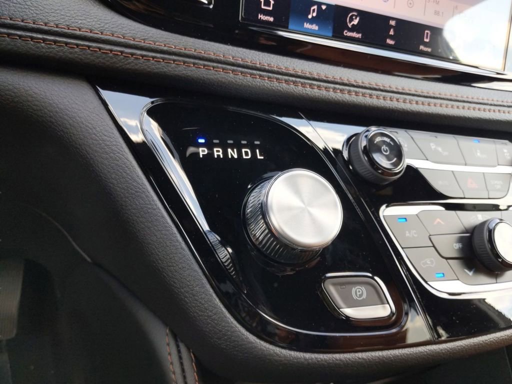 New 2026 Chrysler Pacifica Pinnacle image 20