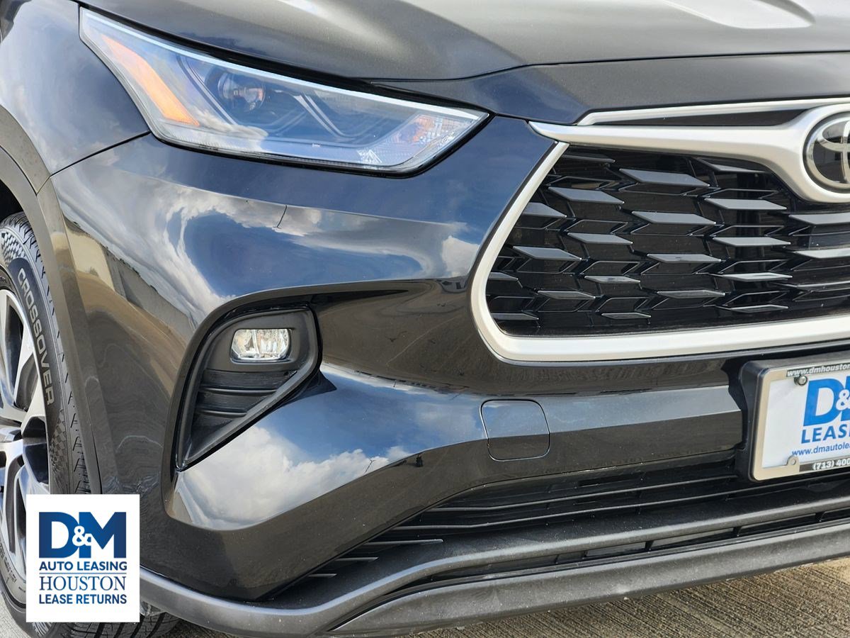 Used 2022 Toyota Highlander XLE image 9