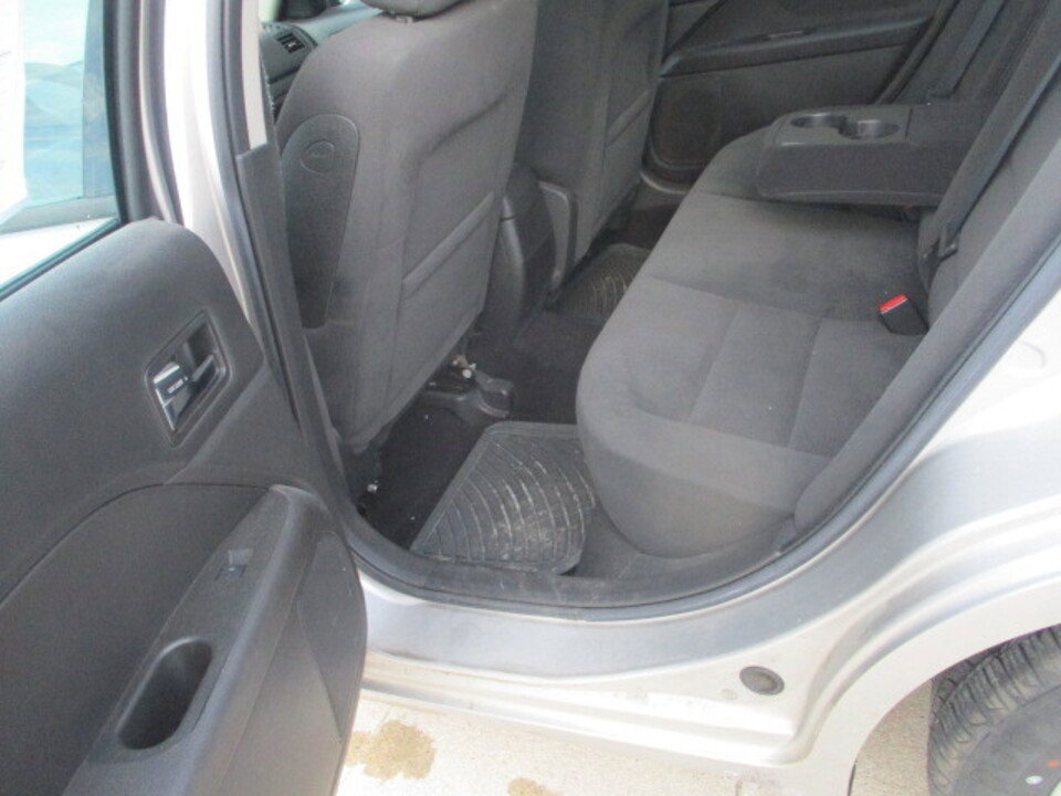 Used 2007 Ford Fusion SE image 23