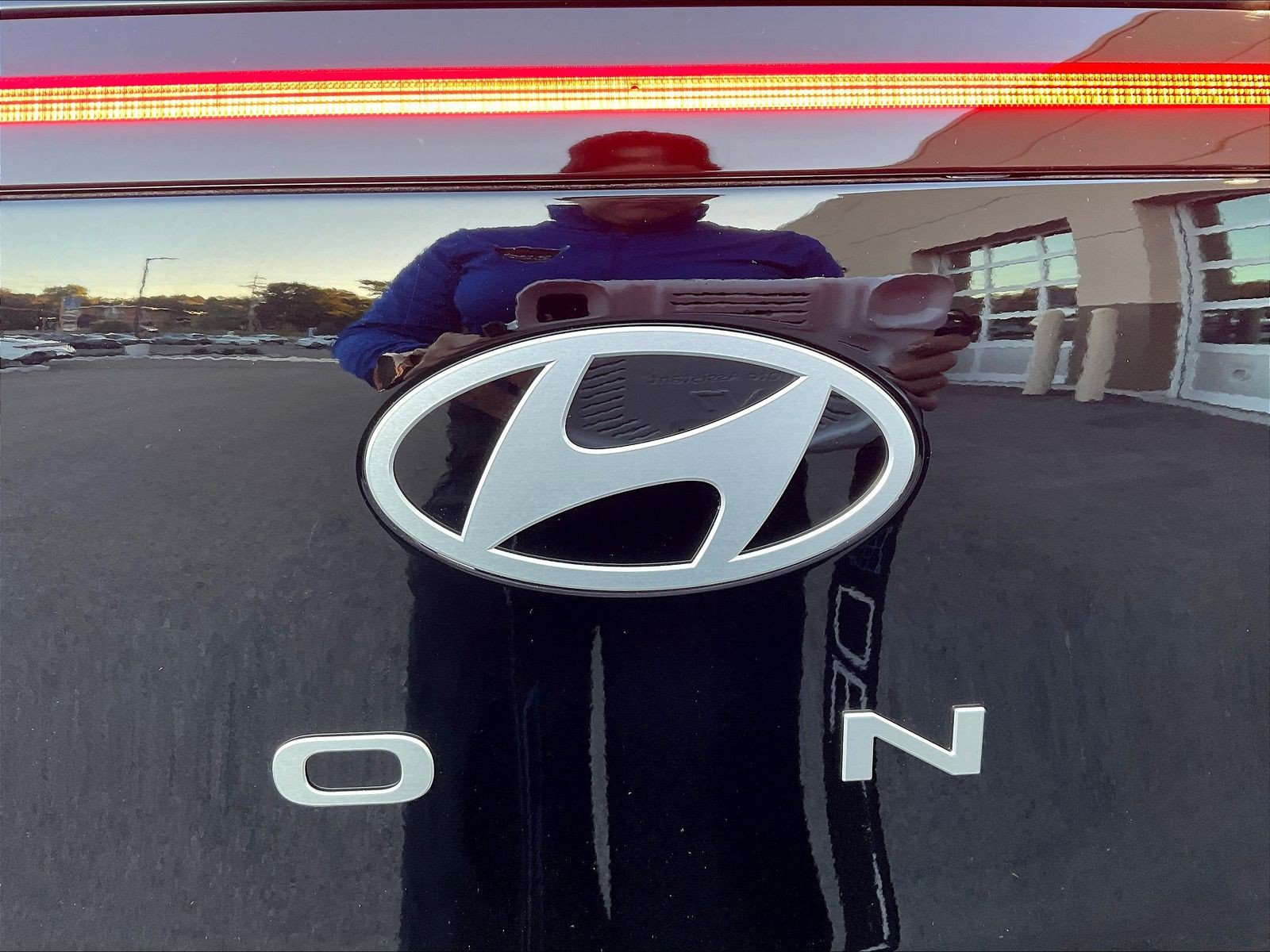 New 2027 Hyundai Kona SE AWD/4WD image 13