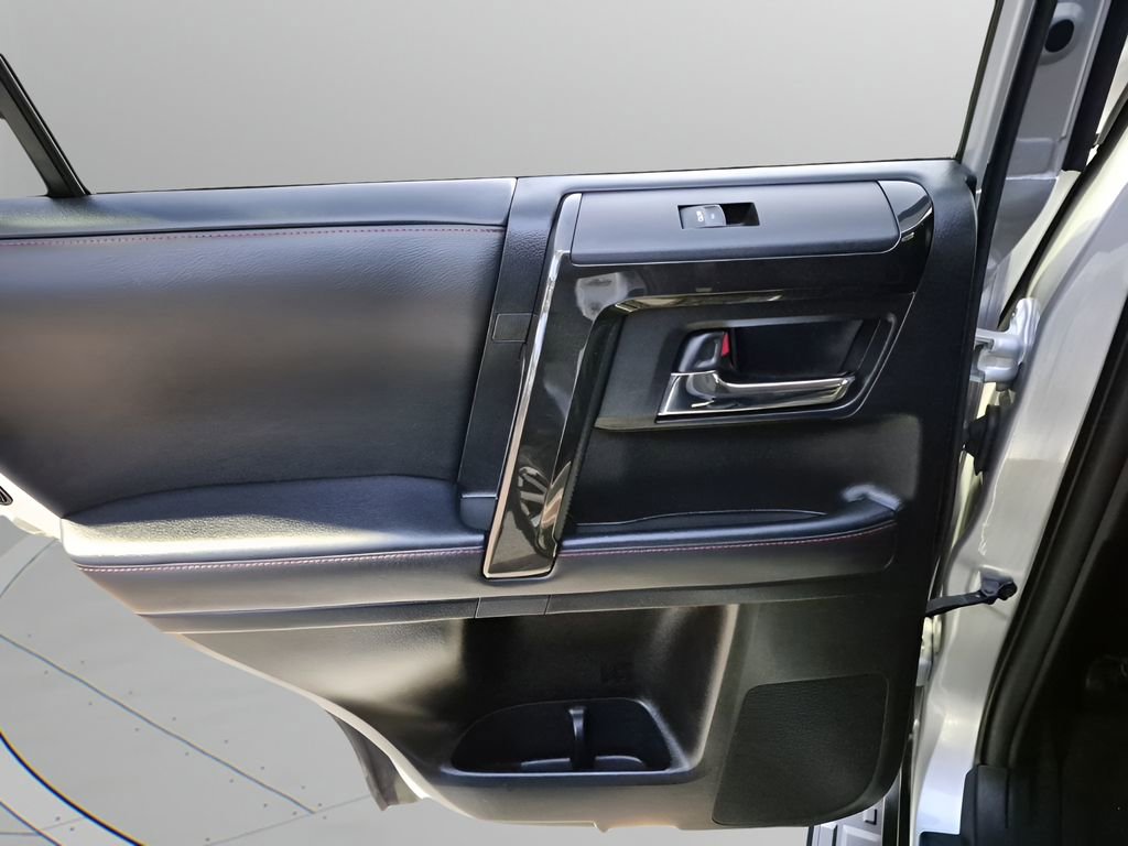 Used 2024 Toyota 4Runner TRD Off-Road image 17