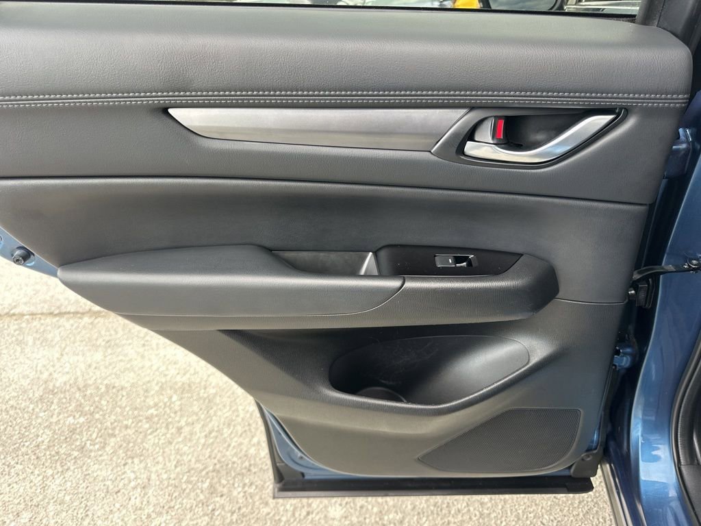 Used 2020 MAZDA CX-5 Touring image 27