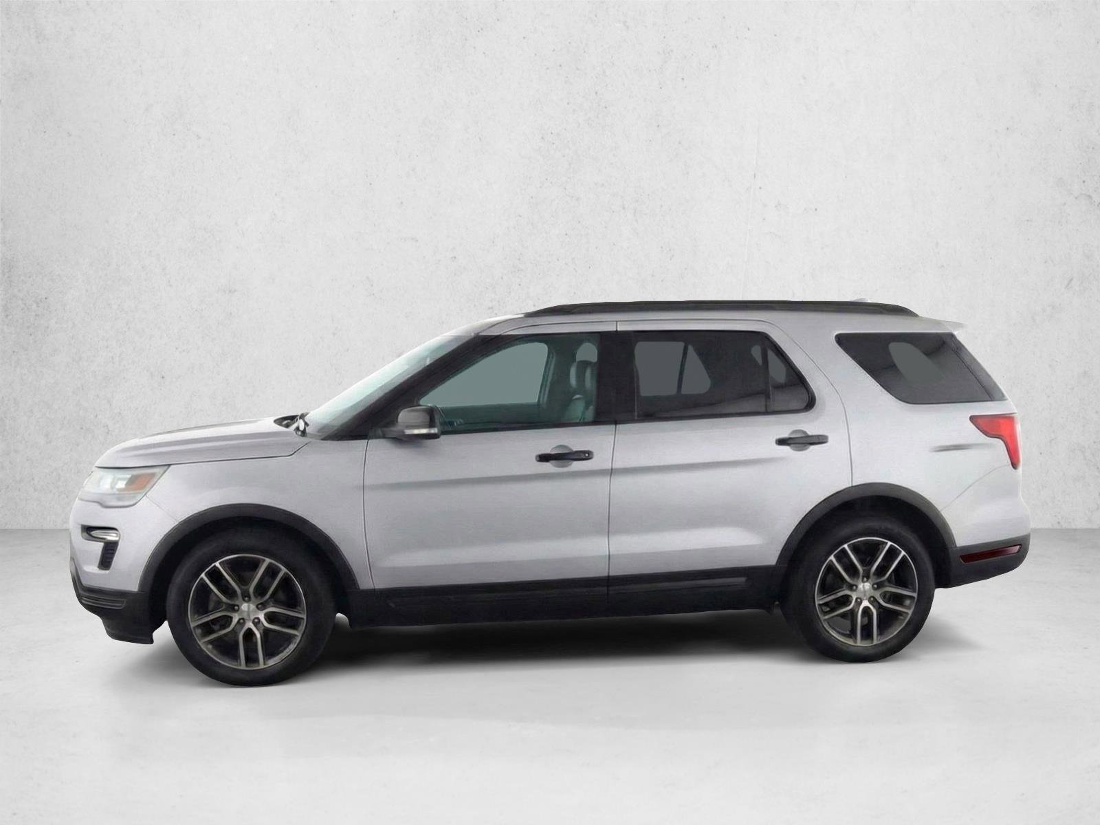 Used 2019 Ford Explorer Sport w/ Equipment Group 401A AWD/4WD image 4