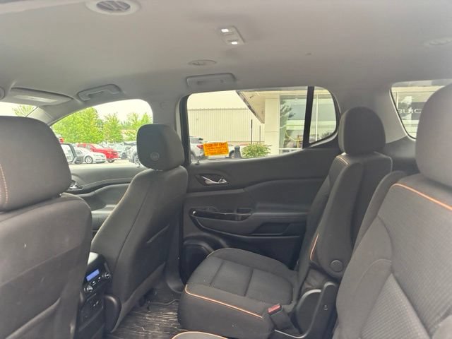 Used 2022 GMC Acadia AT4 w/ Trailering Package AWD/4WD image 10