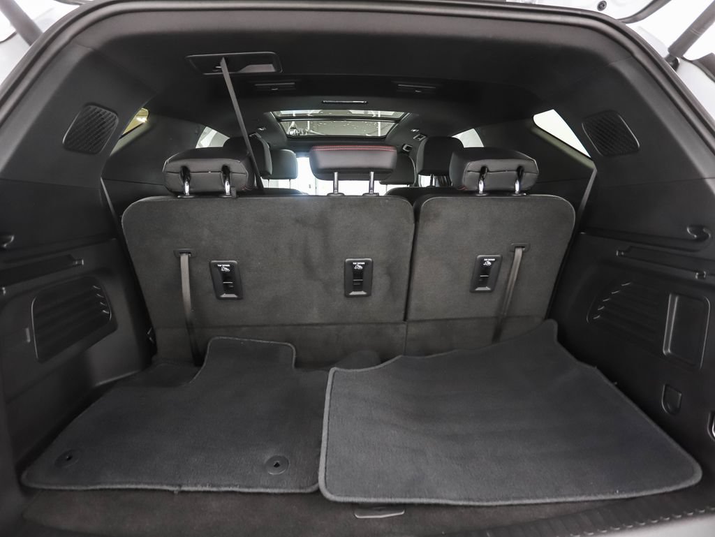 Used 2025 Chevrolet Traverse Z71 w/ Driver Confidence Package AWD/4WD image 27