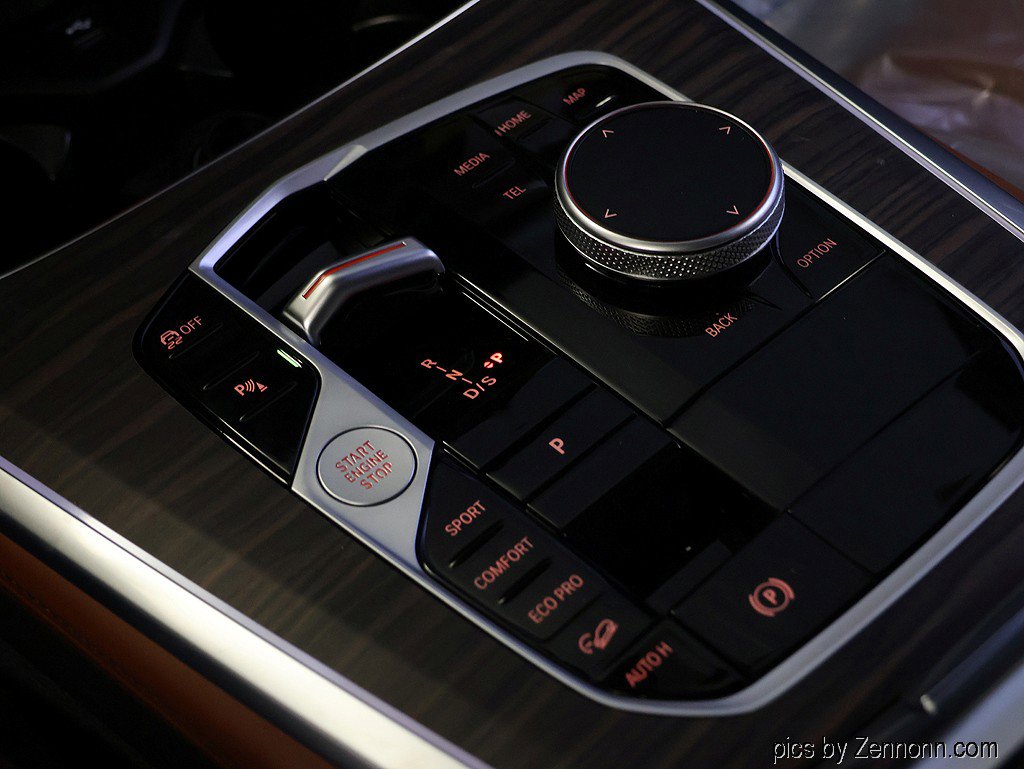 New 2026 BMW X5 xDrive40i AWD/4WD image 26