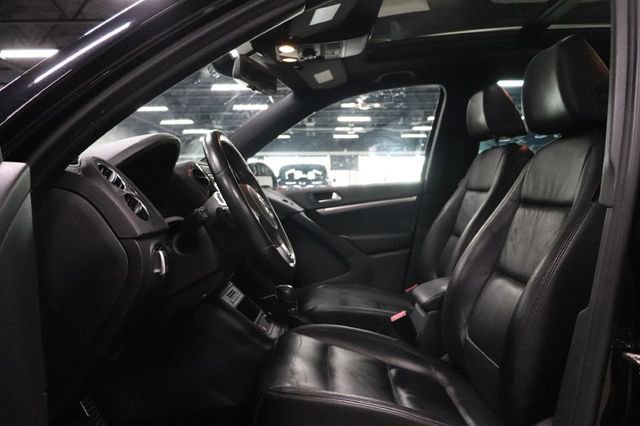 Used 2014 Volkswagen Tiguan R-Line FWD image 10