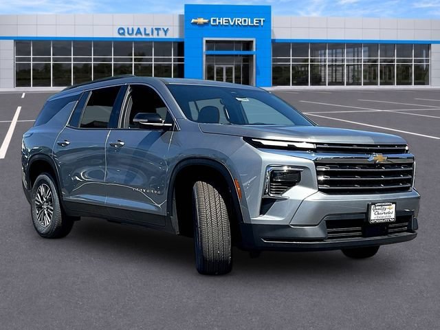 New 2026 Chevrolet Traverse LT w/ Driver Confidence Package FWD image 1