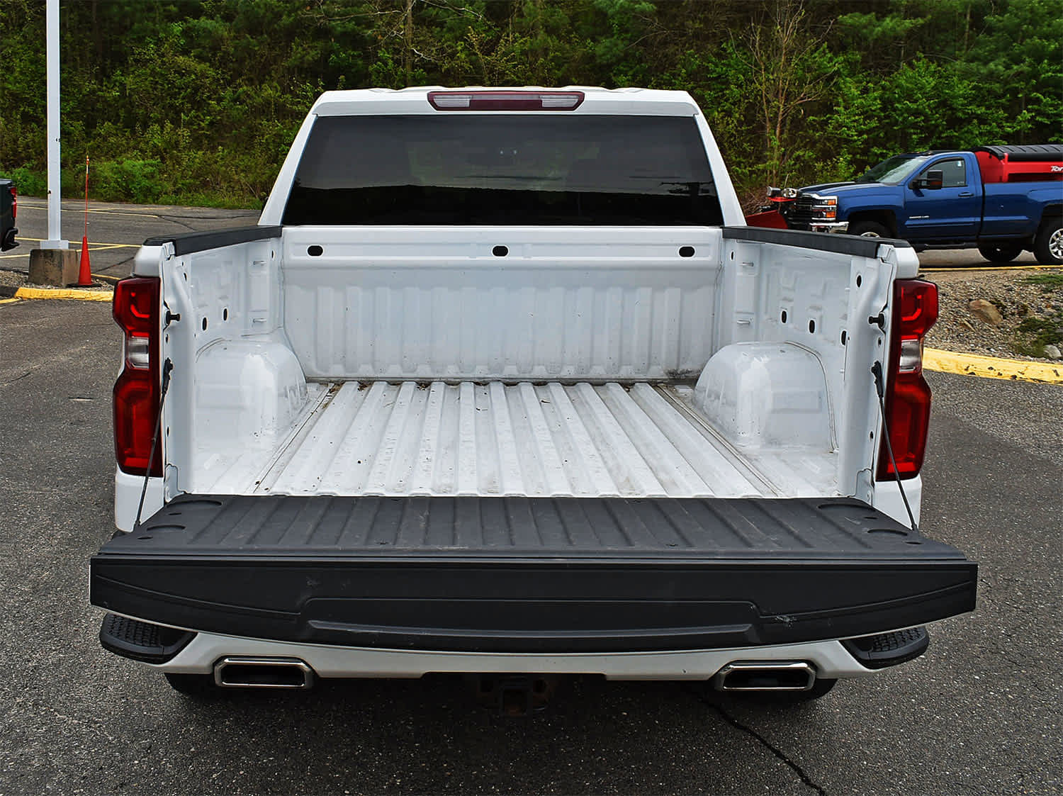 Used 2021 Chevrolet Silverado 1500 RST w/ Z71 Off-Road Package AWD/4WD image 8