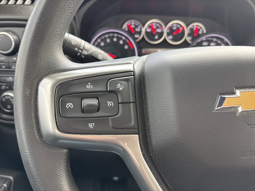 Used 2022 Chevrolet Silverado 1500 Custom w/ Safety Confidence Package image 32