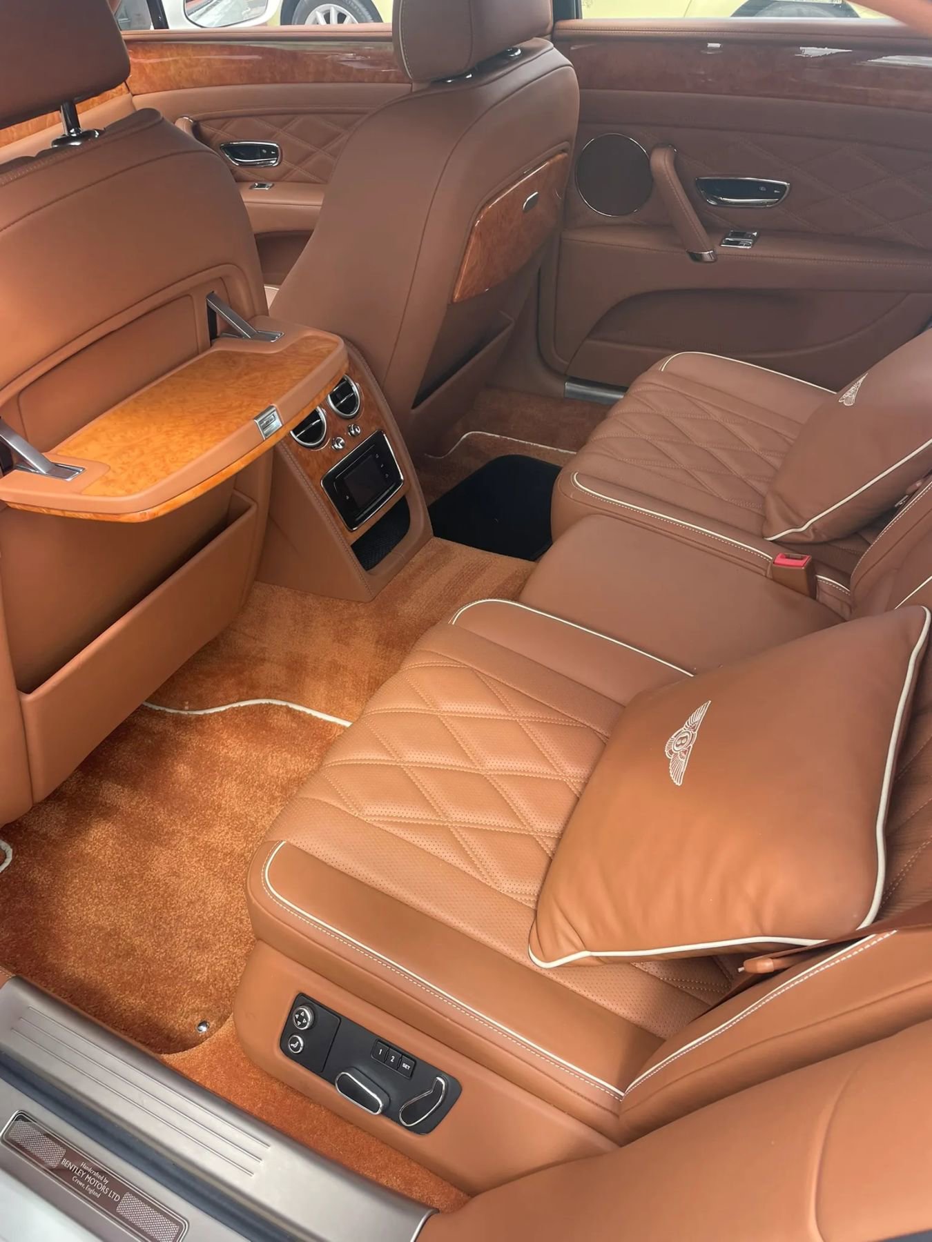 Used 2014 Bentley Flying Spur W12 image 7