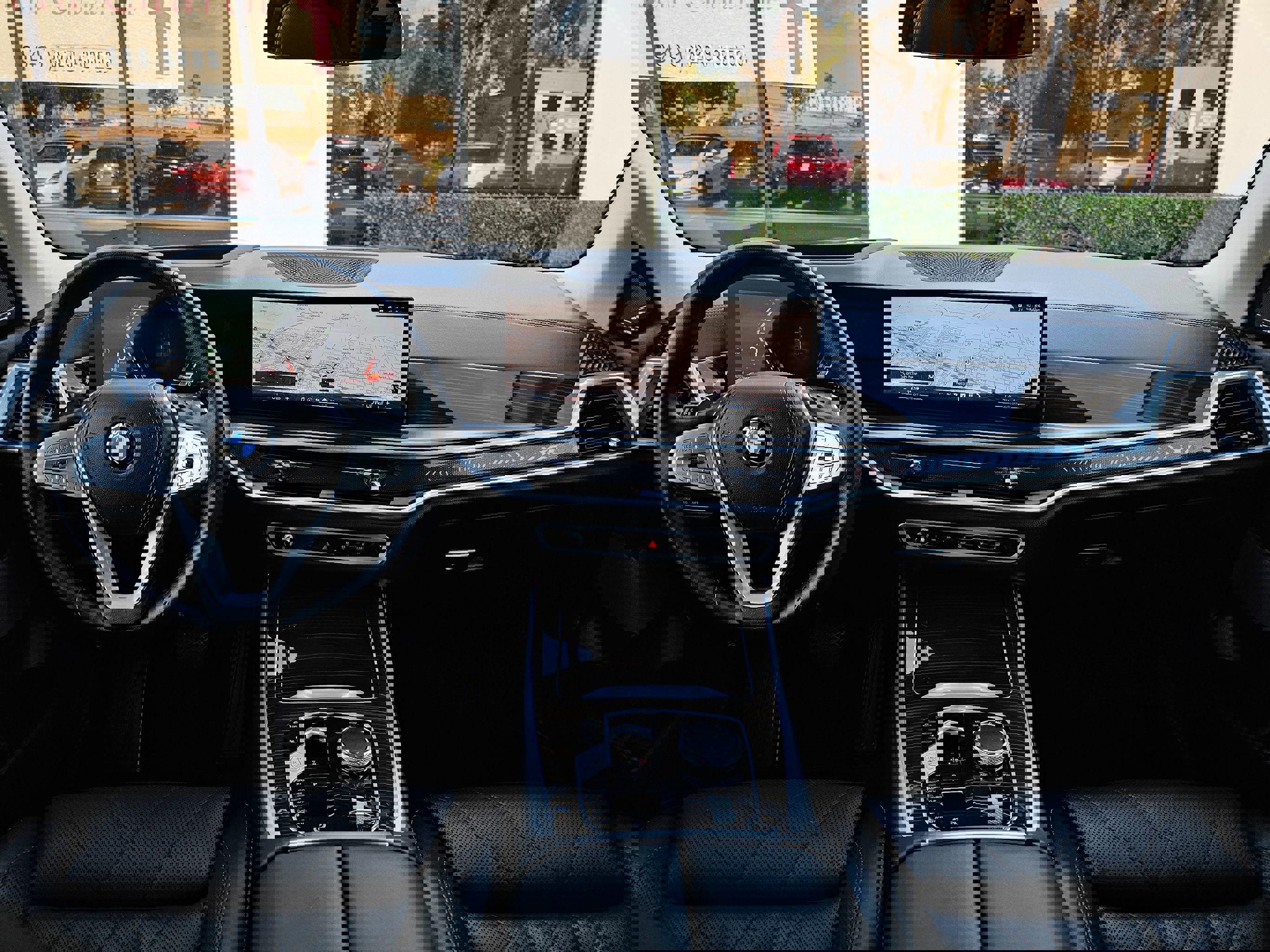 Used 2025 BMW X7 xDrive40i image 27