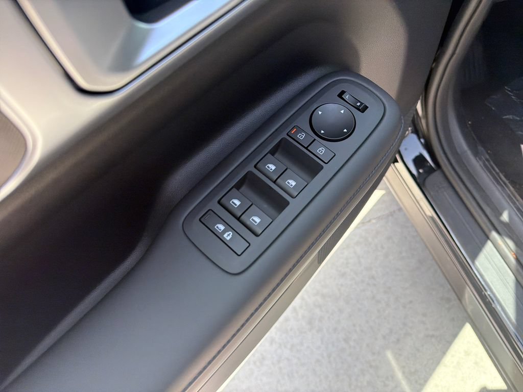 New 2026 Hyundai Santa Fe SEL FWD image 15