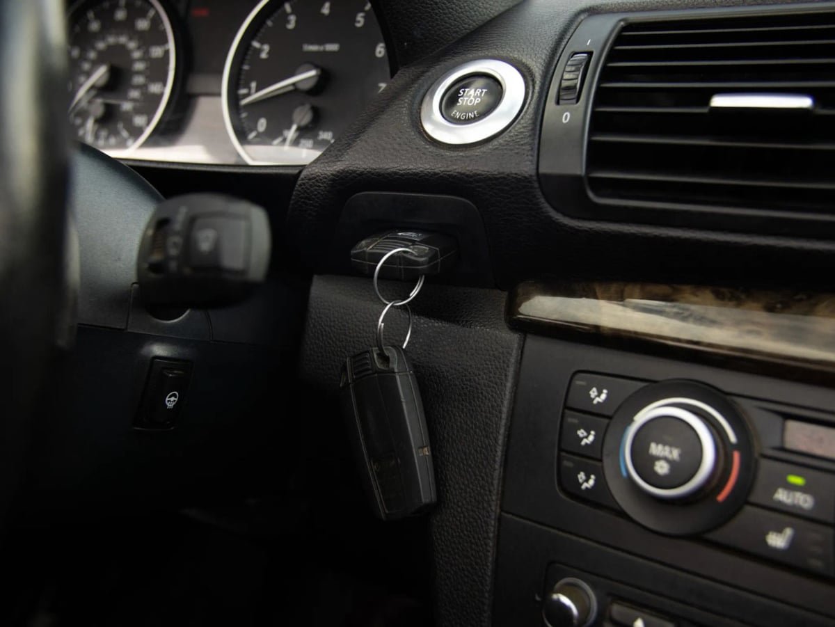 Used 2012 BMW 135i Convertible RWD image 35