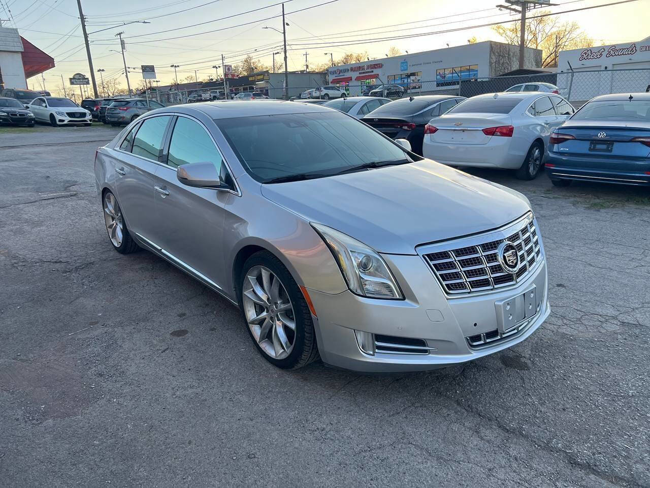 Used 2013 Cadillac XTS Premium AWD/4WD image 7