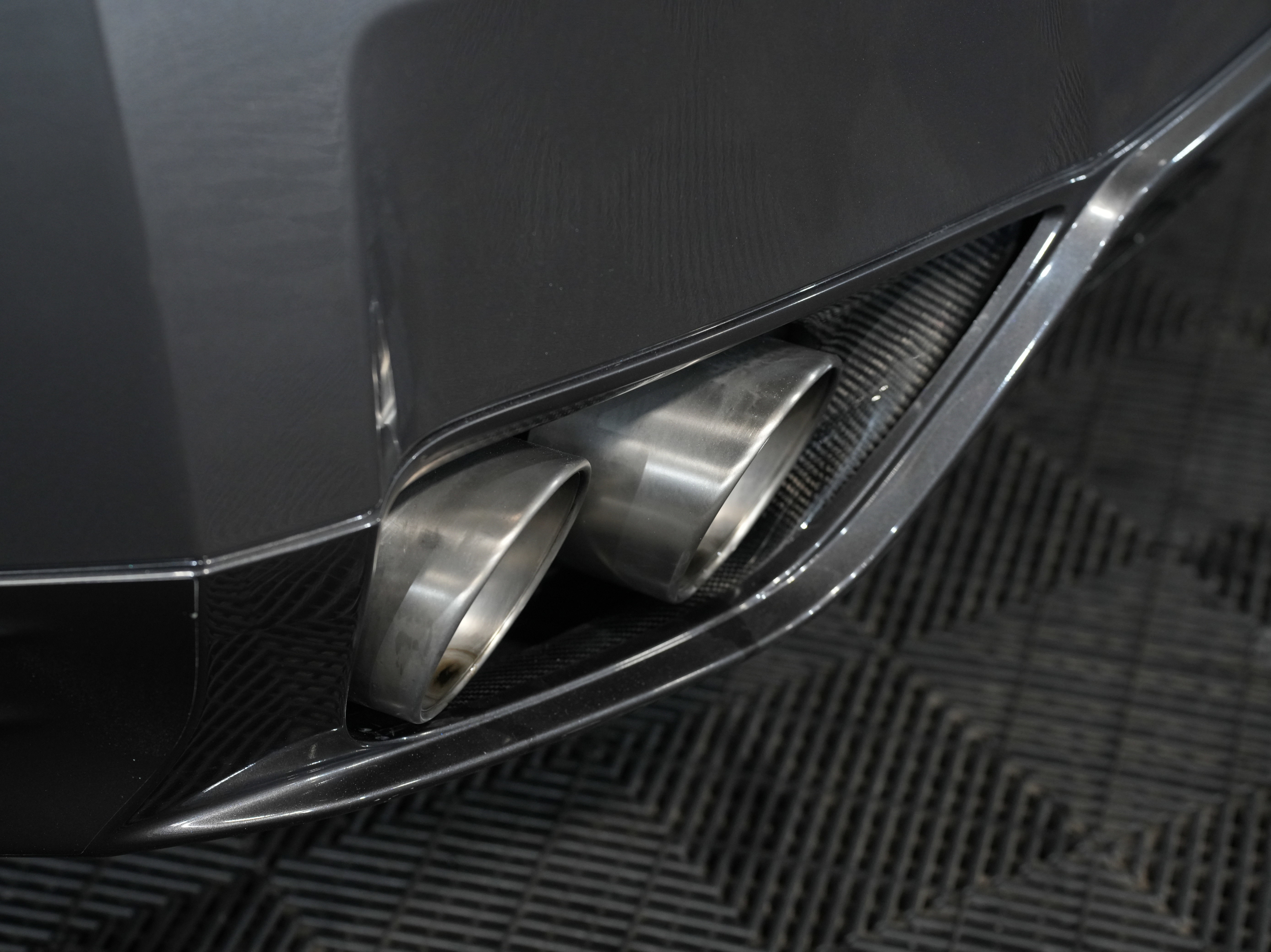 Used 2009 Nissan GT-R Premium image 18
