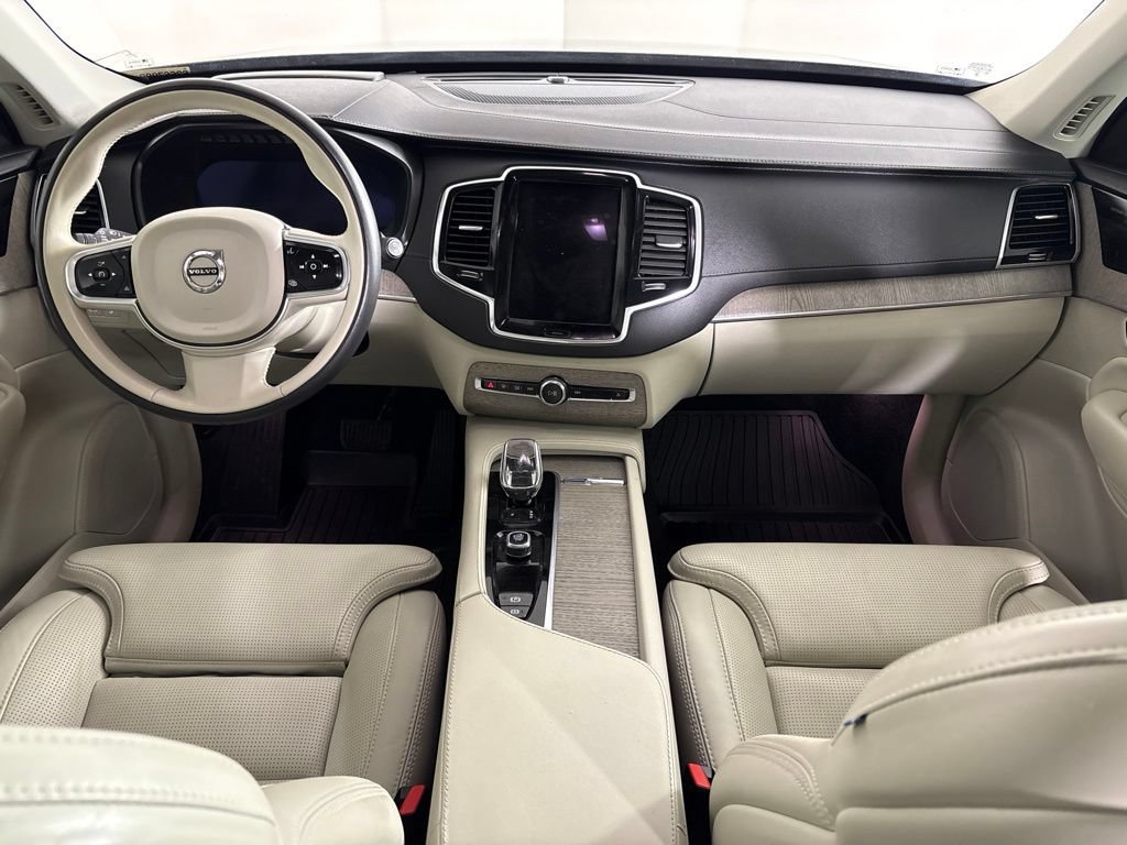Used 2024 Volvo XC90 T8 Ultimate w/ Protection Package Premier AWD/4WD image 13