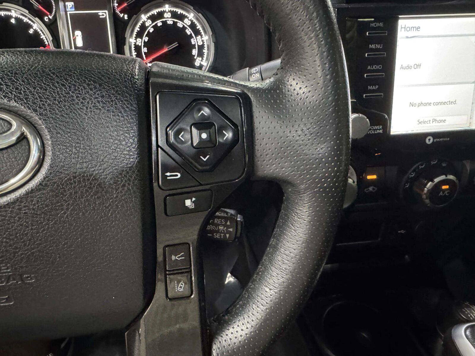 Used 2020 Toyota 4Runner TRD Off-Road Premium w/ Moonroof Package AWD/4WD image 27