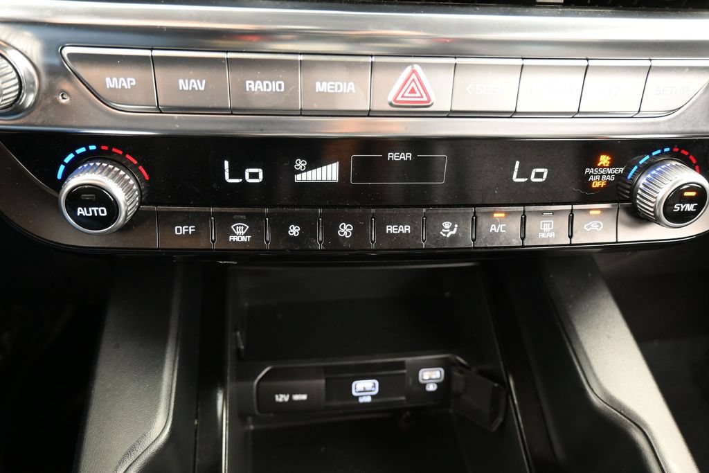 Used 2022 Kia Telluride LX FWD image 26