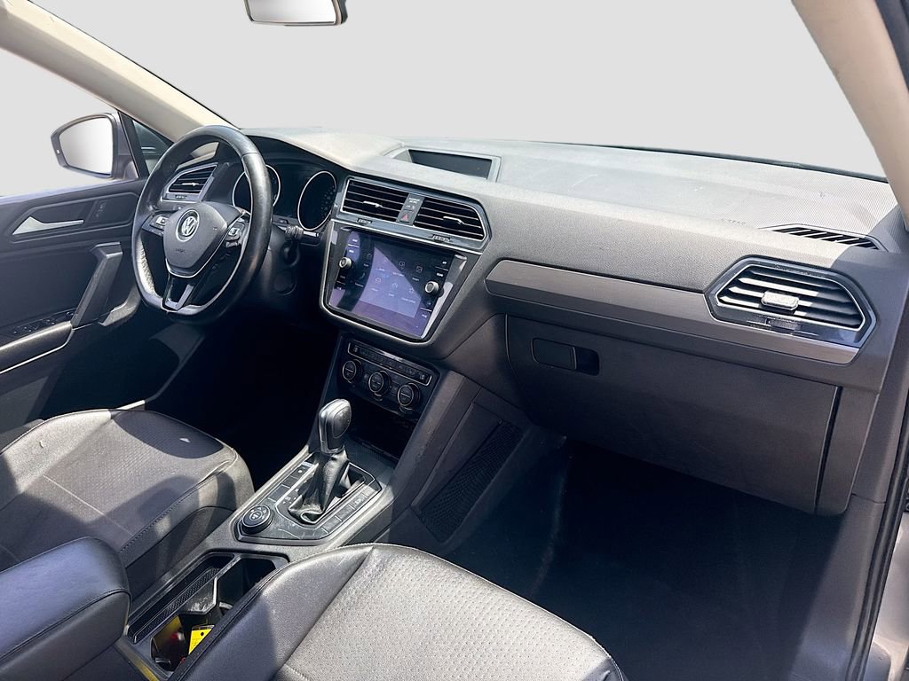 Used 2019 Volkswagen Tiguan SE AWD/4WD image 33