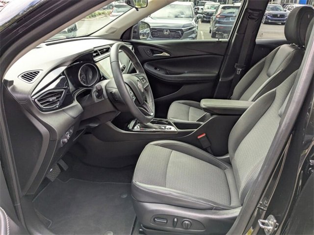 Used 2021 Buick Encore GX Select w/ Sport Touring Package image 24