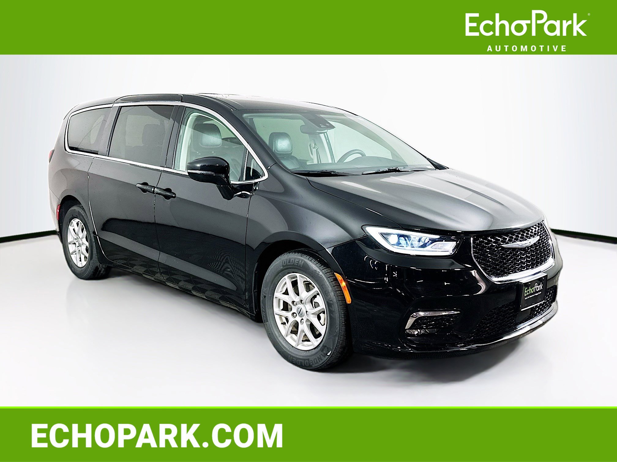 Used 2024 Chrysler Pacifica Touring-L