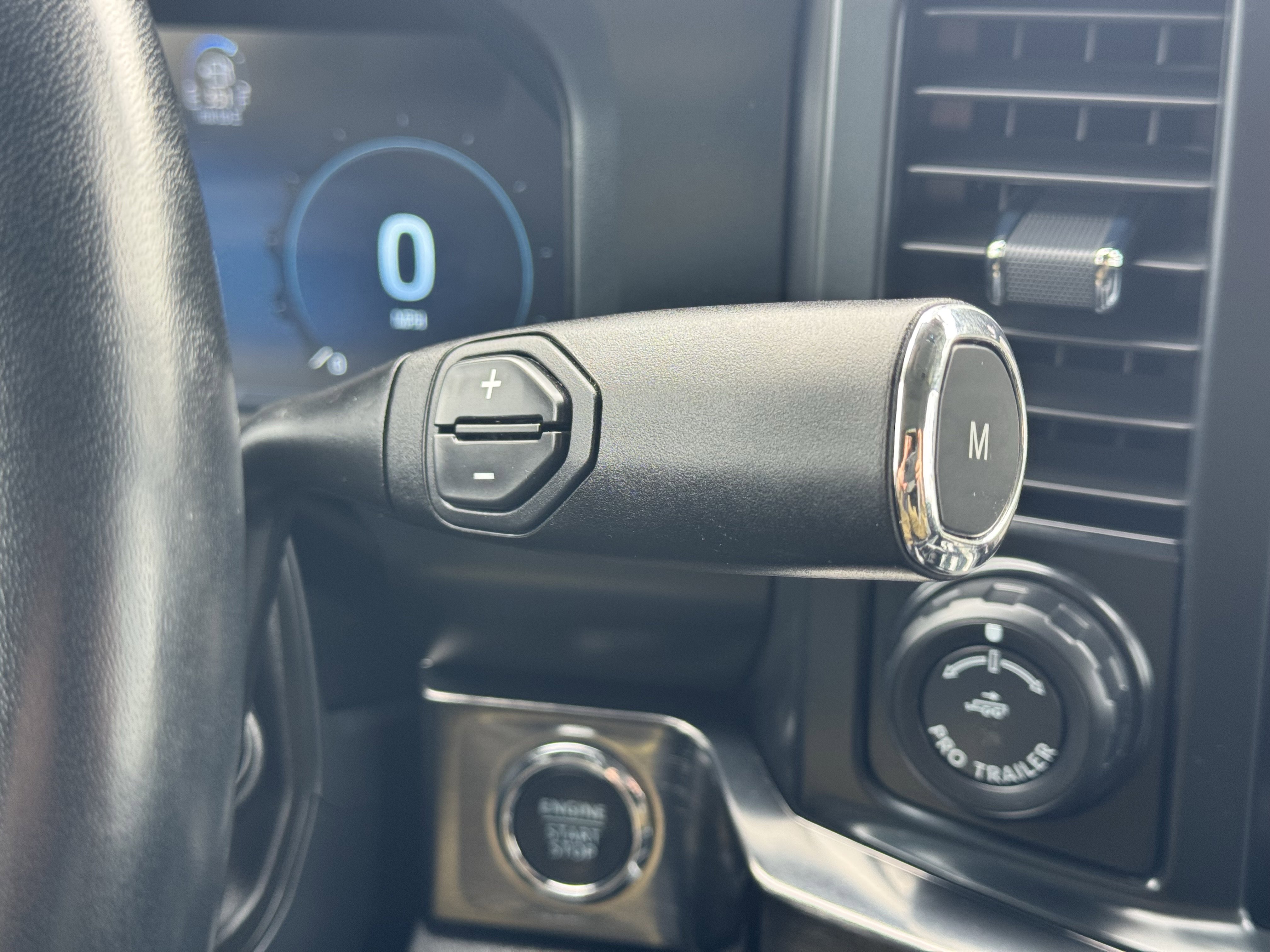 Used 2023 Ford F450 Lariat w/ Lariat Ultimate Package image 32