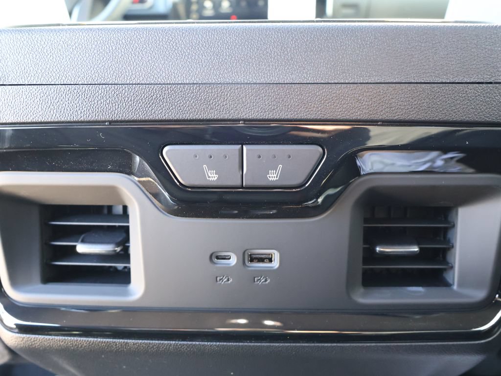New 2026 GMC Sierra 1500 AT4 w/ AT4 Premium Package AWD/4WD image 31