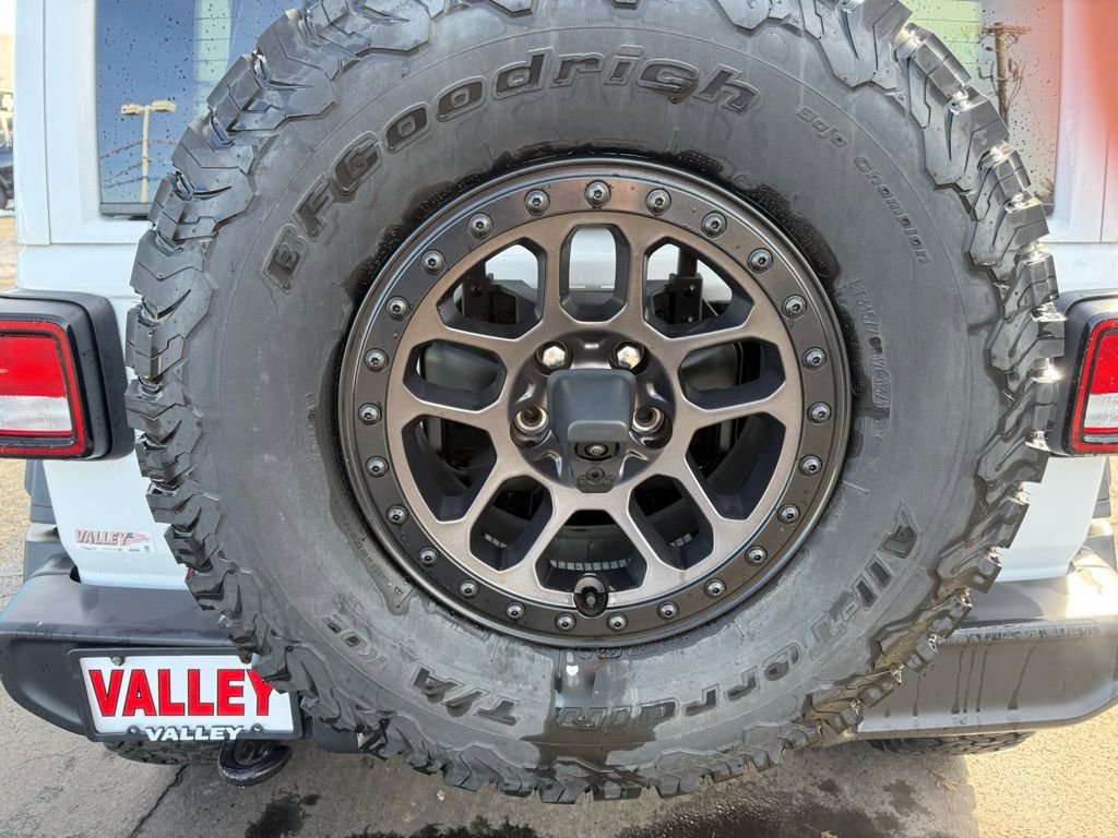 Used 2022 Jeep Wrangler Unlimited Sport image 45