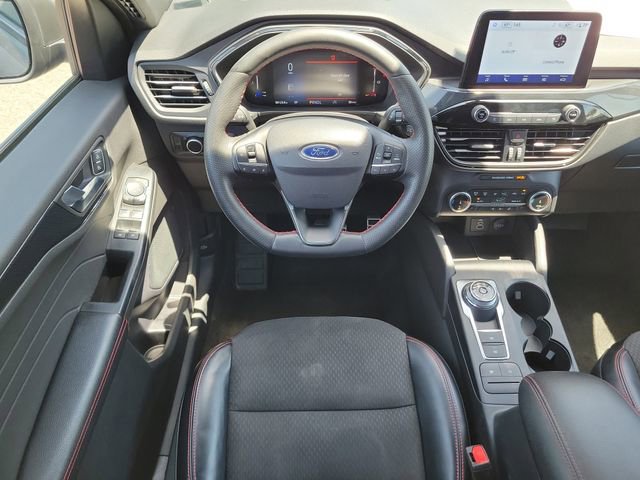 Used 2024 Ford Escape ST-Line w/ Cold Weather Package FWD image 15