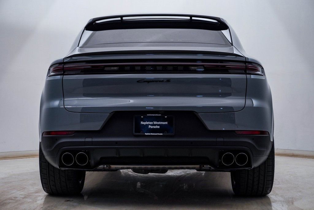 New 2026 Porsche Cayenne S image 10