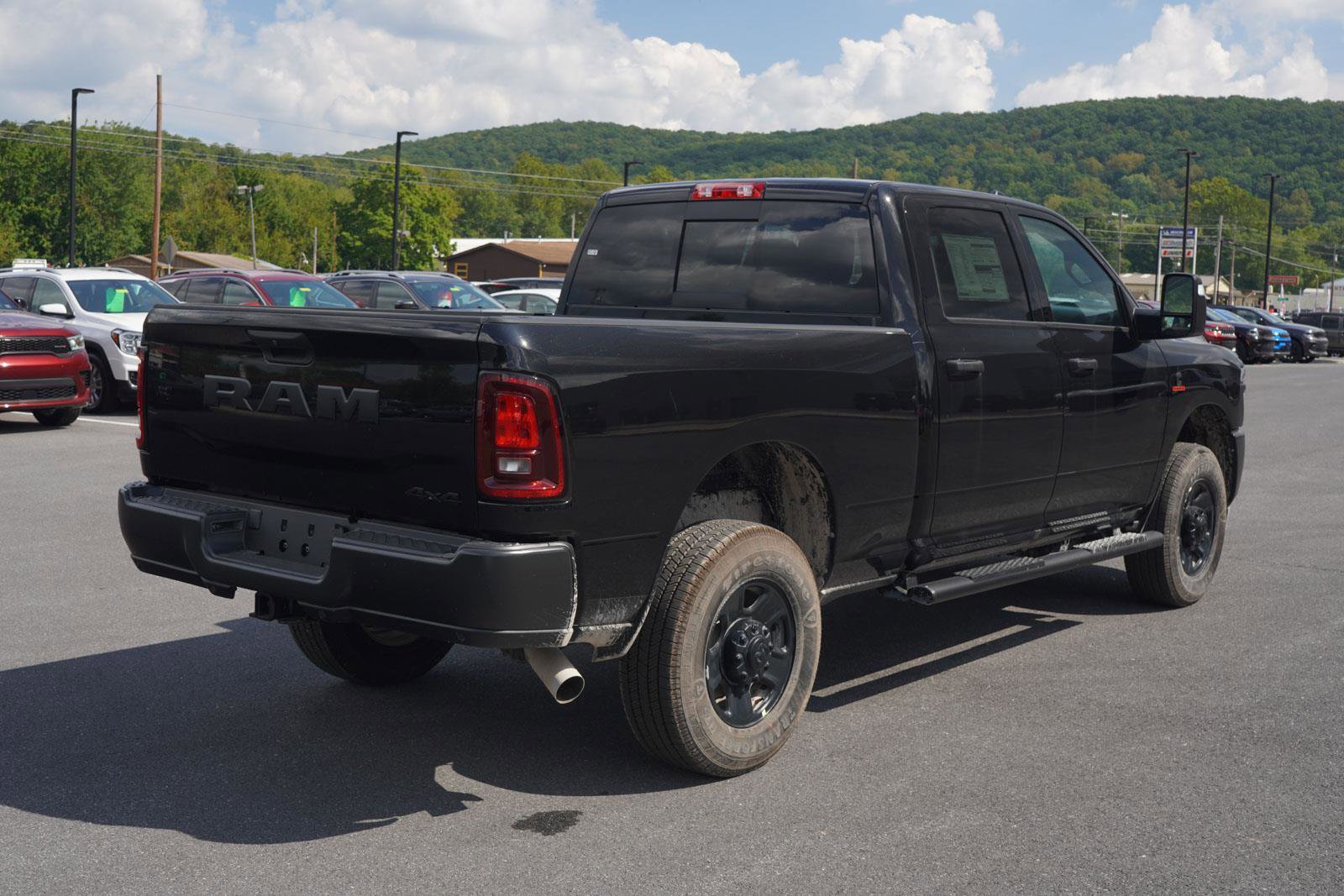 New 2025 RAM 2500 Tradesman AWD/4WD image 6