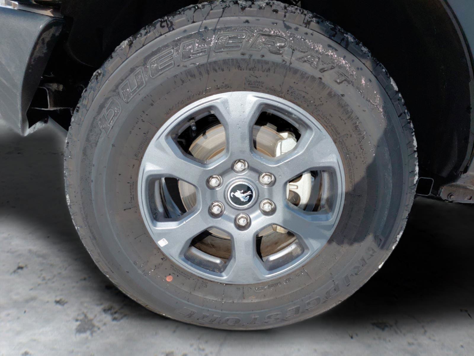 Used 2025 Ford Bronco Big Bend image 14