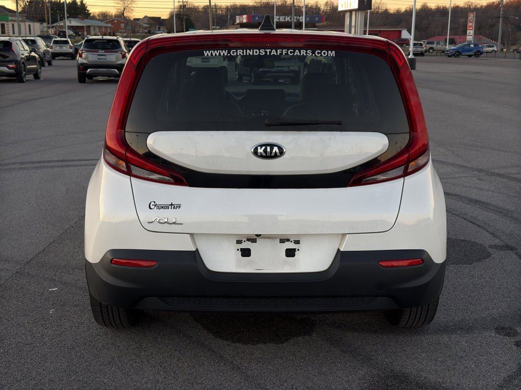 Used 2020 Kia Soul LX image 4