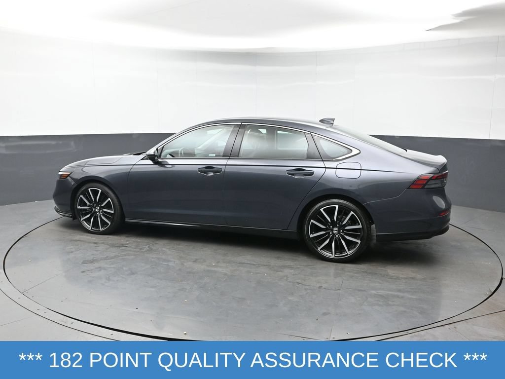 Certified 2023 Honda Accord Touring image 3