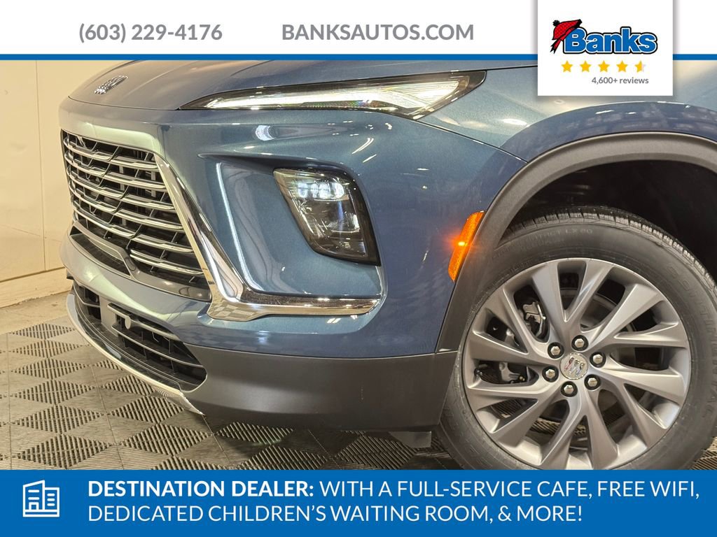 New 2026 Buick Enclave Preferred AWD/4WD image 3