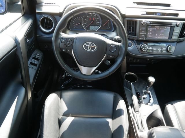 Used 2015 Toyota RAV4 Limited AWD/4WD image 11