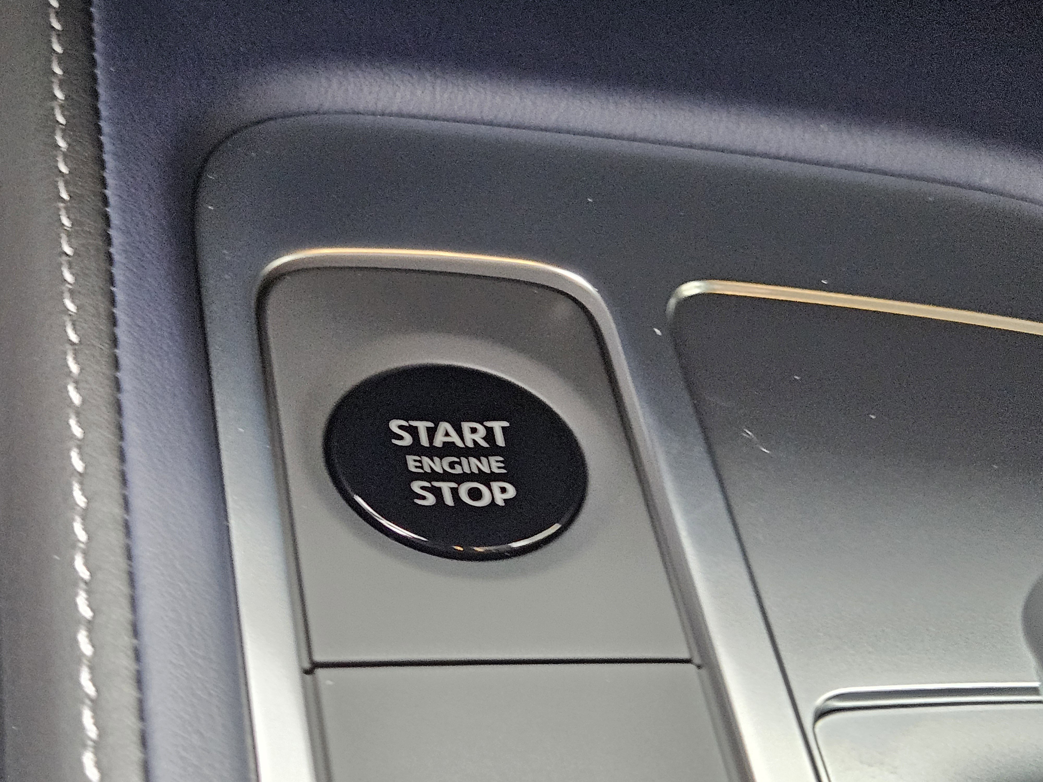 New 2026 INFINITI QX60 Luxe w/ Dark Cargo Package image 32