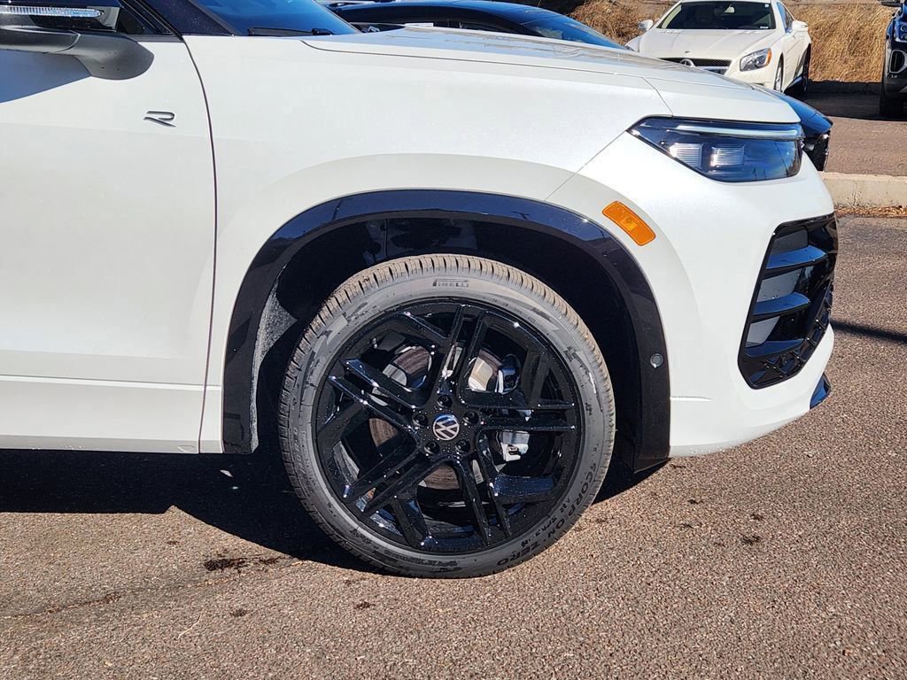 New 2026 Volkswagen Tiguan SE R-Line image 28