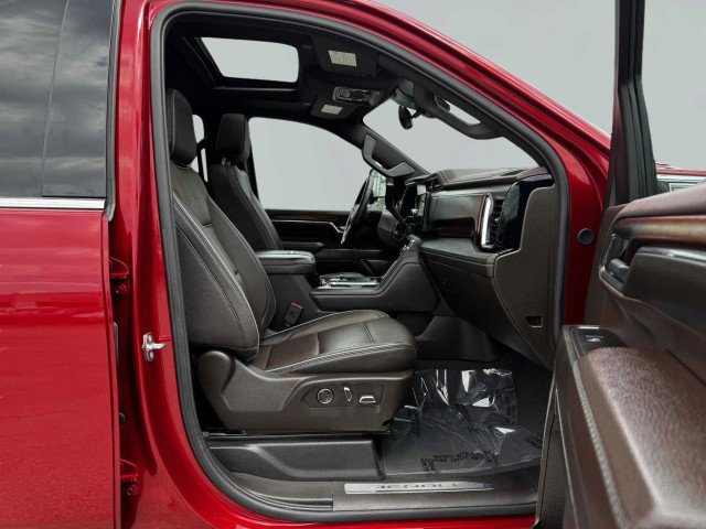Used 2024 GMC Sierra 2500 Denali w/ Denali Reserve Package image 49