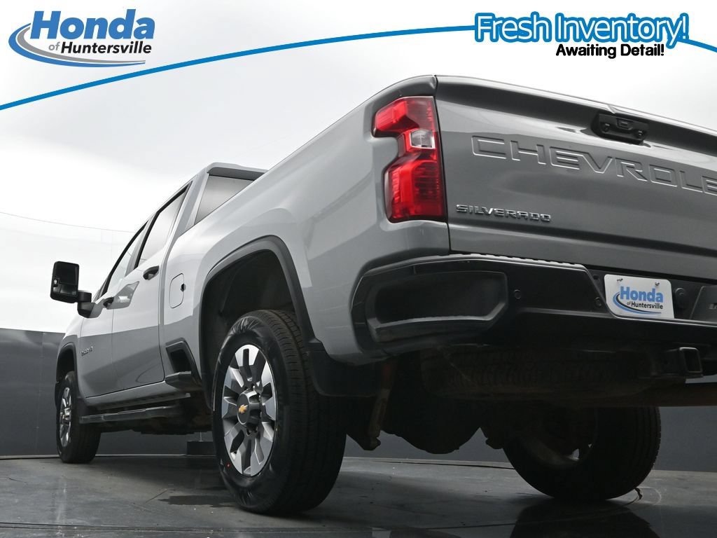 Used 2024 Chevrolet Silverado 2500 Custom w/ Custom Value Package AWD/4WD image 31
