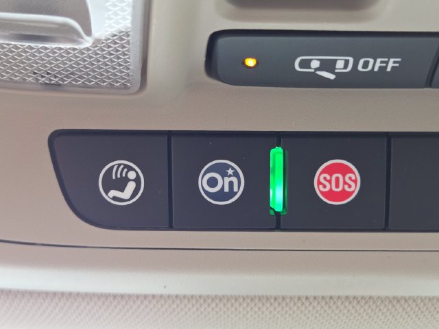 Used 2019 GMC Acadia Denali w/ Technology Package AWD/4WD image 36