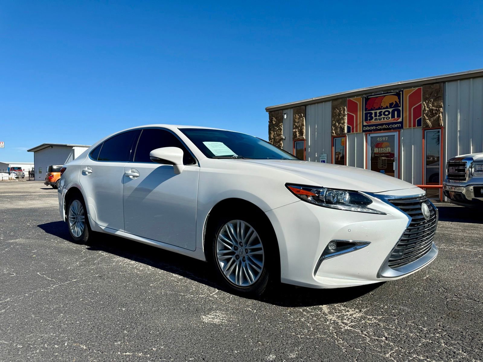 Used 2017 Lexus ES 350 image 1