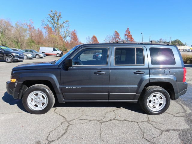 Used 2015 Jeep Patriot Sport w/ Power Value Group image 12