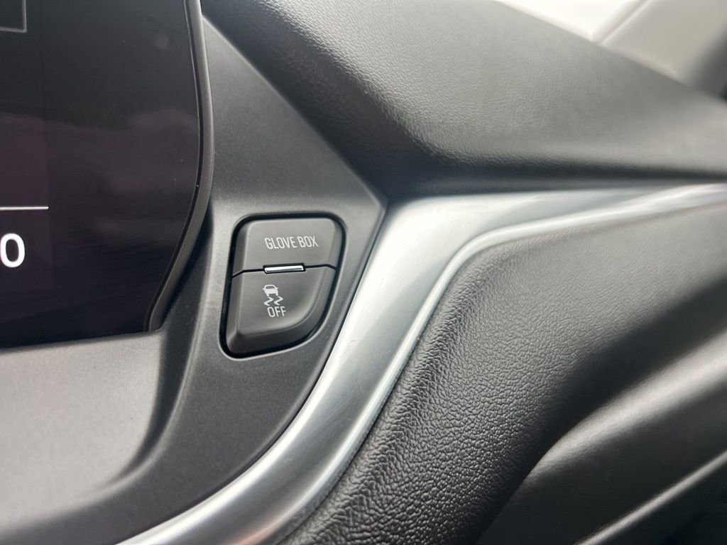 Used 2025 Chevrolet Blazer LT image 30