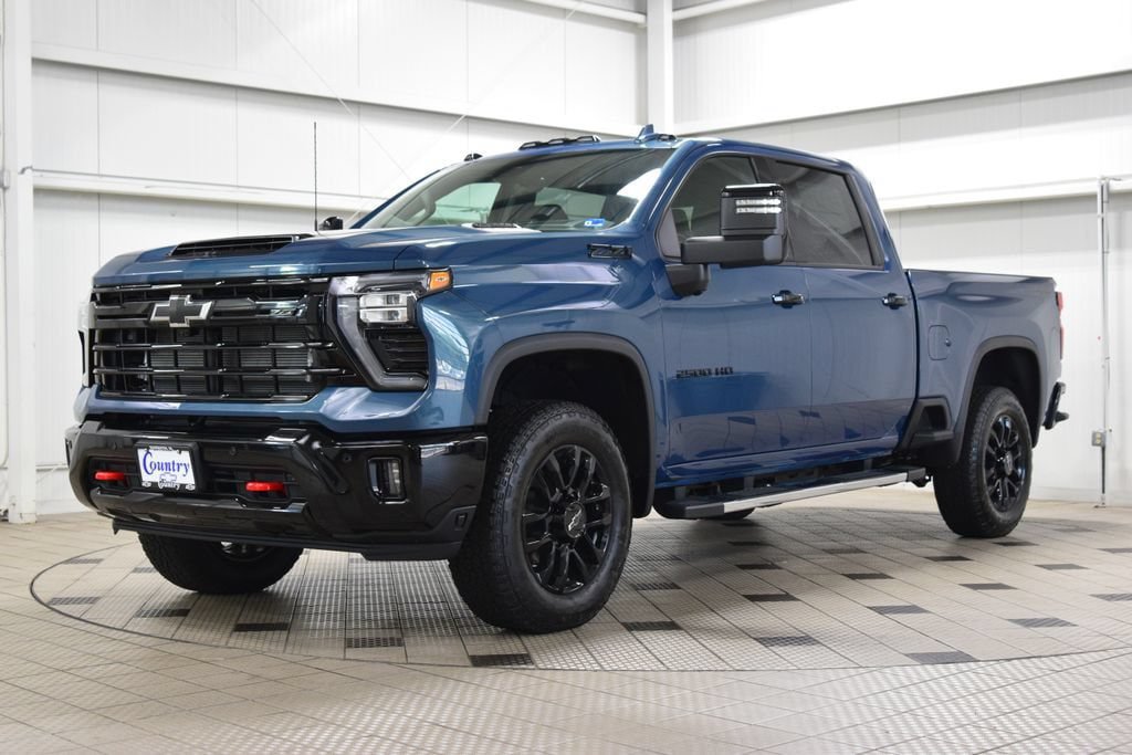 New 2026 Chevrolet Silverado 2500 LTZ w/ LTZ Plus Package AWD/4WD image 3