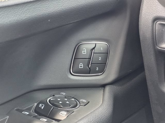 Used 2023 Ford Expedition XLT AWD/4WD image 19